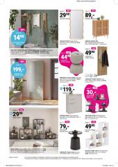 8. strana letáka Möbelix